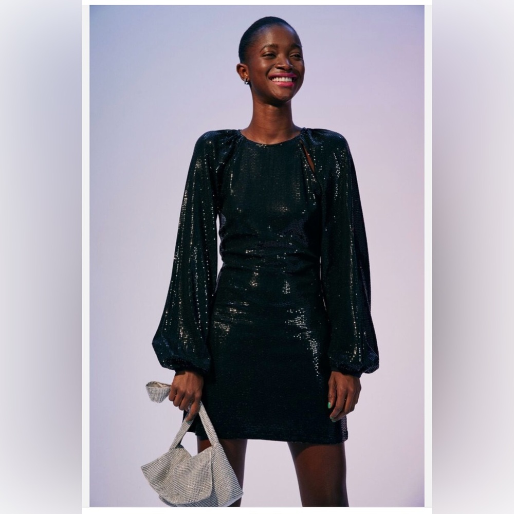 2 for $20✨H&M Cut-Out Black Sequin Dress | Size Small